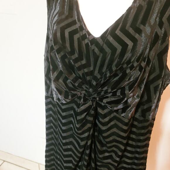 Lane Bryant velvet chevron twist front sleeveless holiday dress size 22/24 - Picture 4 of 9